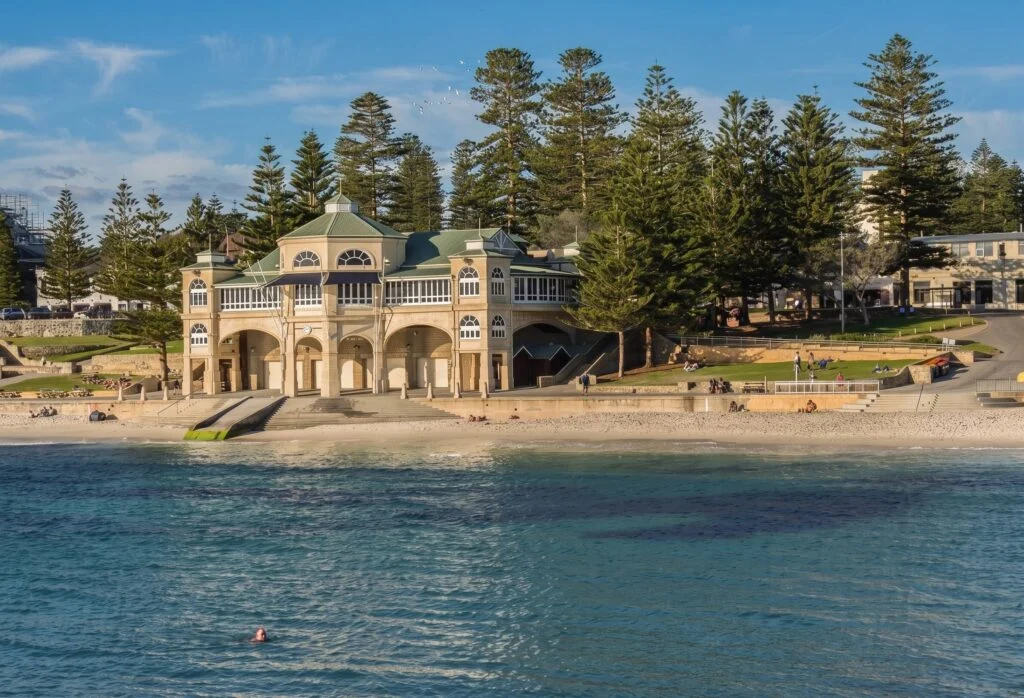 cottesloe beach and the indiana tea house 1024x698